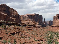 Arches NP Park Avenue (21).JPG